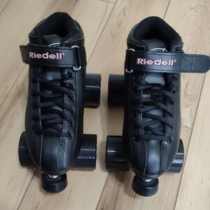 Riedell R3 Black Roller Skate Set size 5